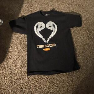 fmf shirt
size xl fits like a 2xl because it is brand new never worn